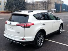 Сүрөт унаа Toyota RAV4