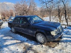 Фото авто Mercedes-Benz W124