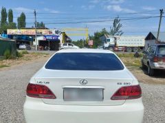 Photo of the vehicle Lexus ES