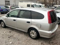 Сүрөт унаа Honda Stream