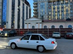 Сүрөт унаа Daewoo Nexia