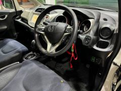 Фото авто Honda Fit