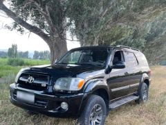 Сүрөт унаа Toyota Sequoia