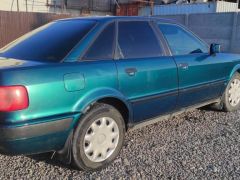 Сүрөт унаа Audi 80