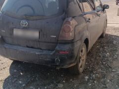 Сүрөт унаа Toyota Corolla Verso