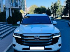 Сүрөт унаа Toyota Land Cruiser