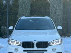 Photo of the vehicle BMW X5