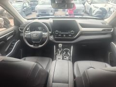 Сүрөт унаа Toyota Highlander