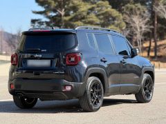 Сүрөт унаа Jeep Renegade