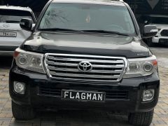 Photo of the vehicle Toyota Land Cruiser