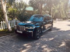 Photo of the vehicle BMW X7