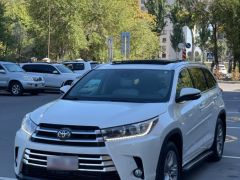 Сүрөт унаа Toyota Highlander