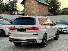 Сүрөт унаа BMW X7