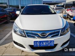 Photo of the vehicle BYD E5