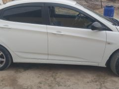 Фото авто Hyundai Solaris