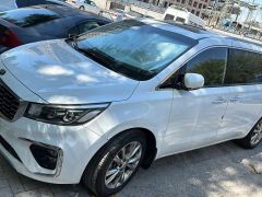 Сүрөт унаа Kia Carnival