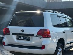 Сүрөт унаа Toyota Land Cruiser