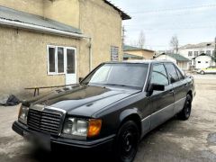 Фото авто Mercedes-Benz W124