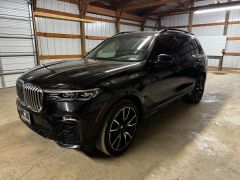 Photo of the vehicle BMW X7