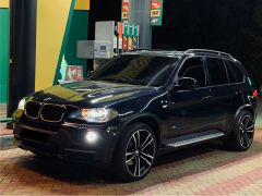 Photo of the vehicle BMW X5