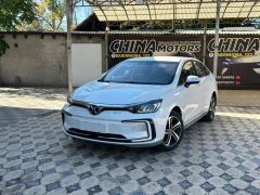 Фото авто BAIC EU5