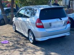 Photo of the vehicle Honda Fit