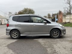 Фото авто Honda Jazz