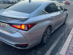 Сүрөт унаа Lexus ES