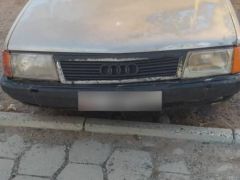 Photo of the vehicle Audi 100