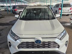 Сүрөт унаа Toyota RAV4