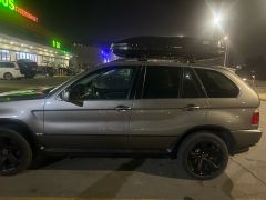 Photo of the vehicle BMW X5