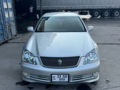 Сүрөт унаа Toyota Crown