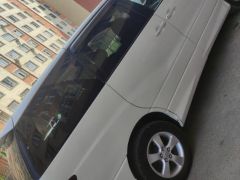 Фото авто Toyota Estima