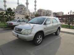 Сүрөт унаа Toyota Harrier