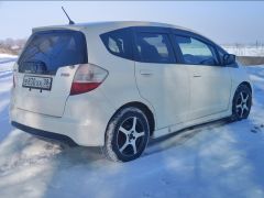 Фото авто Honda Fit