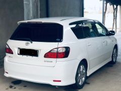 Сүрөт унаа Toyota Ipsum