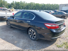 Фото авто Honda Accord