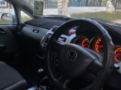 Фото авто Honda Fit