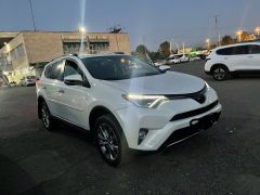 Photo of the vehicle Toyota RAV4