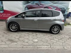 Photo of the vehicle Honda Fit