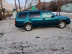 Сүрөт унаа Volkswagen Golf