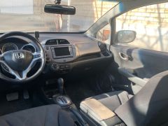 Фото авто Honda Fit