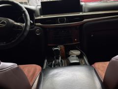 Сүрөт унаа Lexus LX