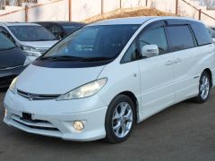 Photo of the vehicle Toyota Estima