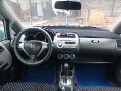 Сүрөт унаа Honda Jazz