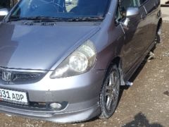 Фото авто Honda Fit