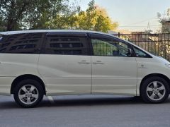 Photo of the vehicle Toyota Estima