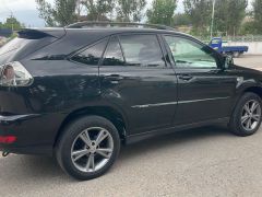 Photo of the vehicle Lexus RX