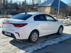 Сүрөт унаа Kia Rio