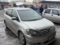 Сүрөт унаа Toyota Ipsum